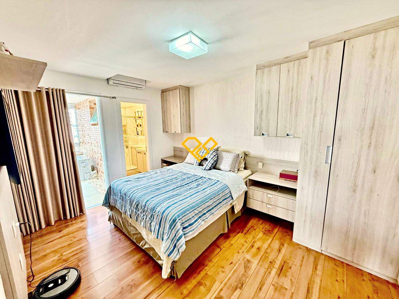 Apartamento à venda no Boqueirão: Dormitório 1 - suíte