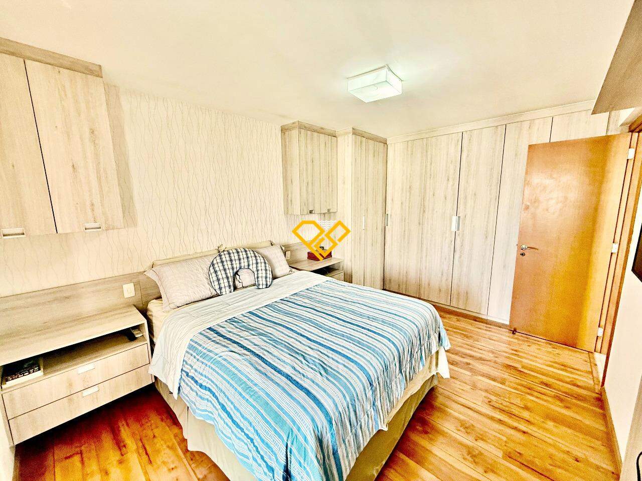 Apartamento à venda no Boqueirão: Dormitório 1 - suíte