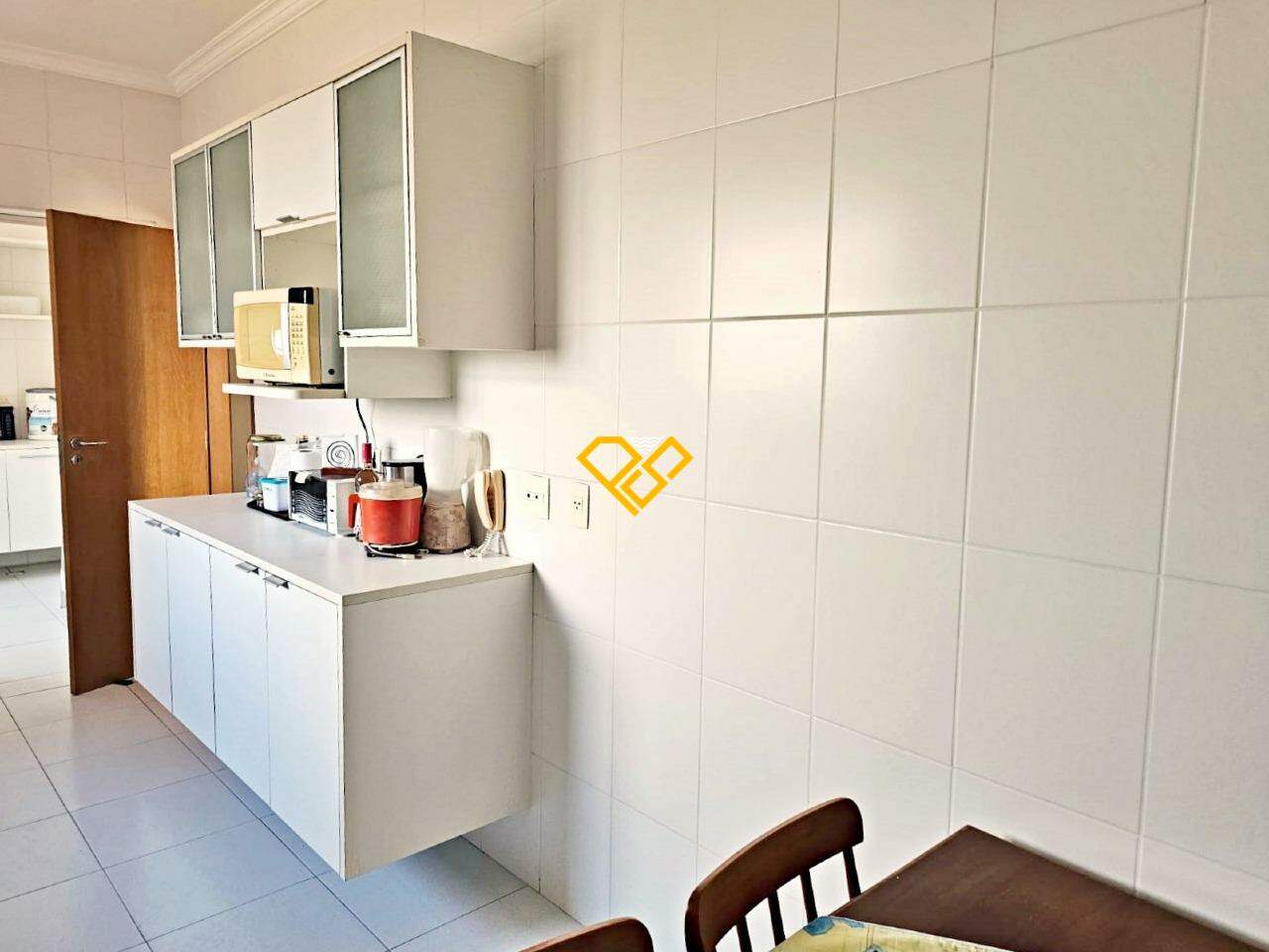 Apartamento à venda no Embaré: Cozinha