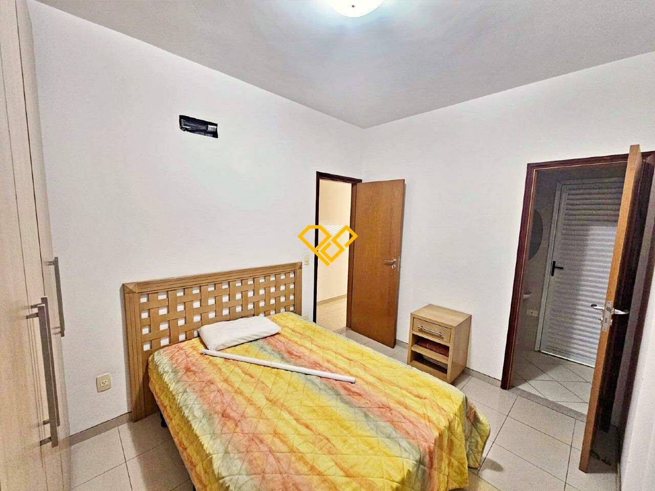 Apartamento à venda no Embaré: Suíte 1
