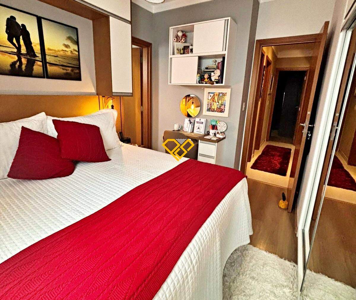 Apartamento à venda no Campo Grande: Dormitório 1 - suíte