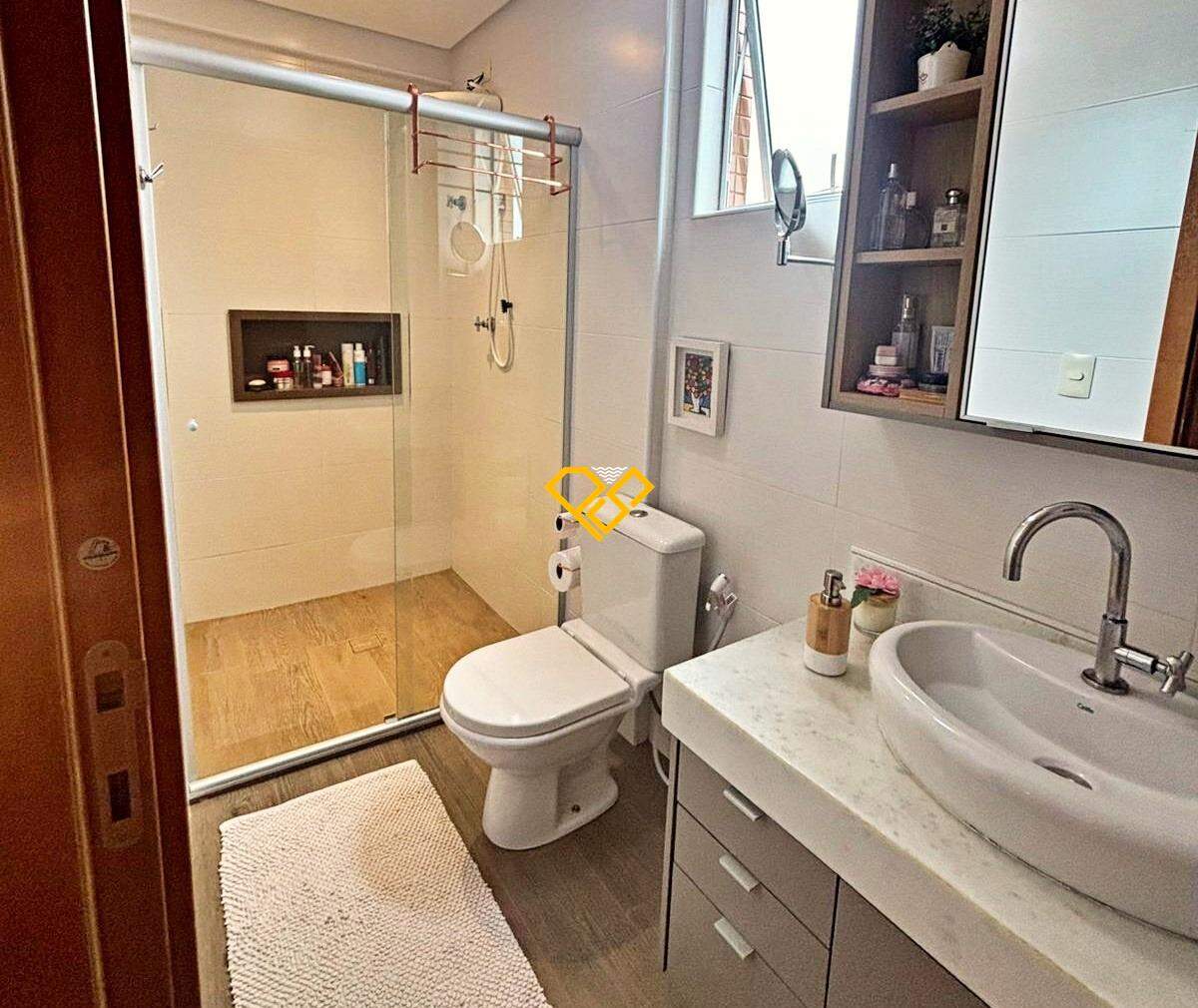 Apartamento à venda no Campo Grande: Wc suíte