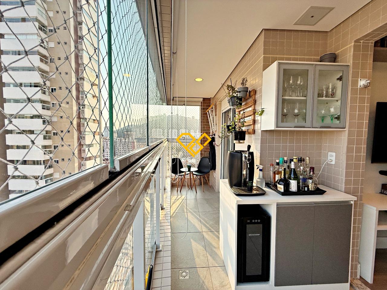 Apartamento à venda no Campo Grande: Varanda