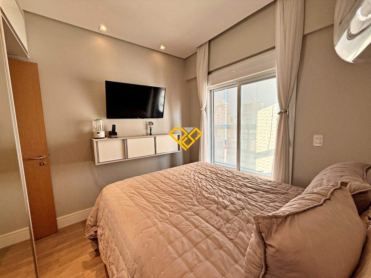 Apartamento à venda no Campo Grande: Dormitório 1 - suíte