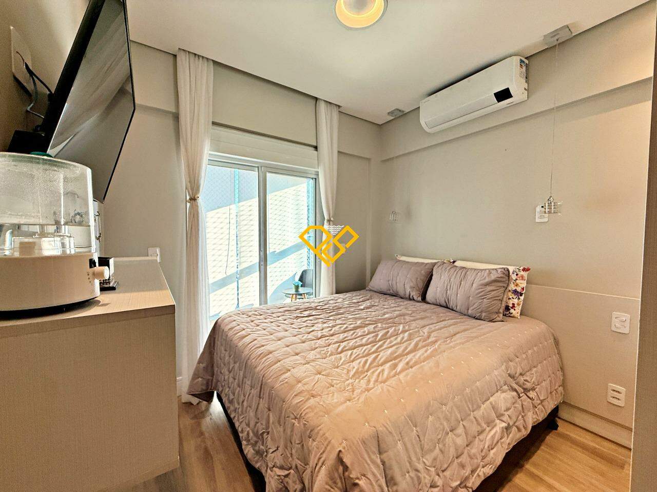 Apartamento à venda no Campo Grande: Dormitório 1 - suíte