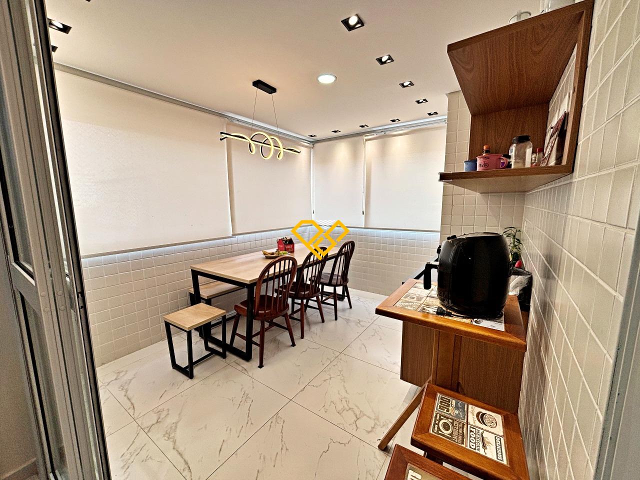 Apartamento à venda no Boqueirão: Varanda com churrasqueira