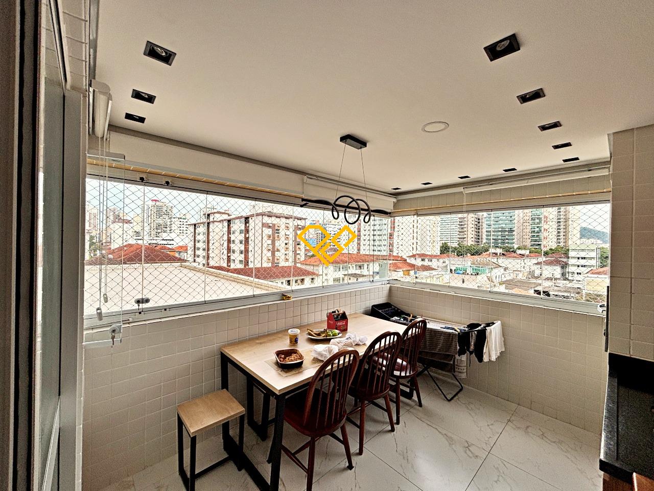 Apartamento à venda no Boqueirão: Varanda com churrasqueira