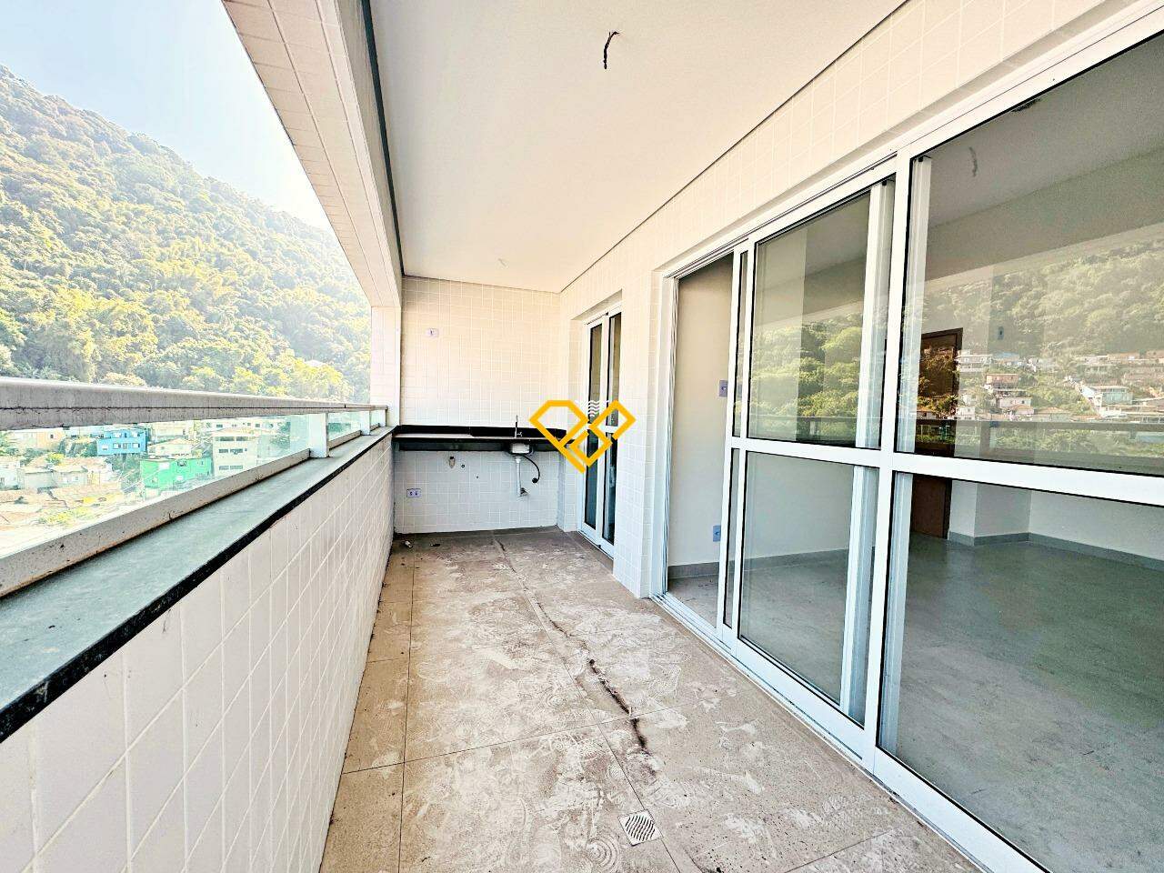 Apartamento à venda no Marapé: Varanda