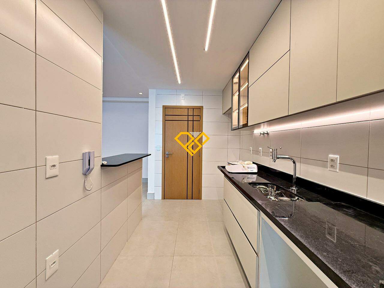Apartamento à venda no Aparecida: Cozinha