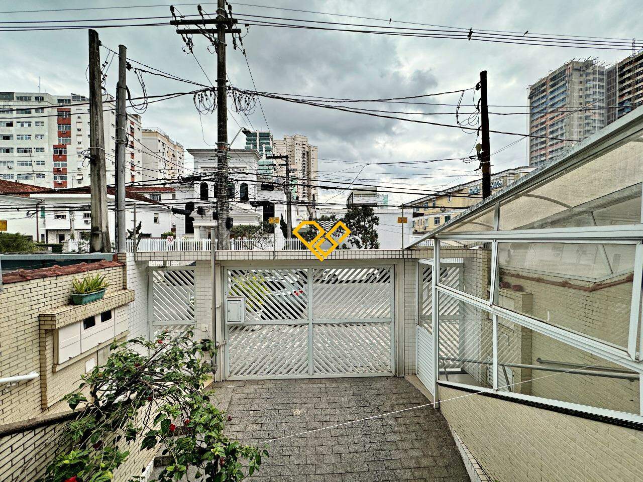 Sobreposta Baixa à venda no Boqueirão: Garagem