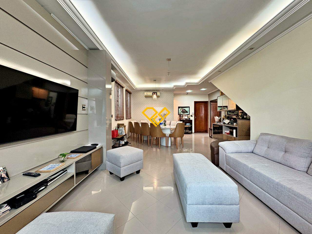 Sobreposta Baixa à venda no Boqueirão: Sala