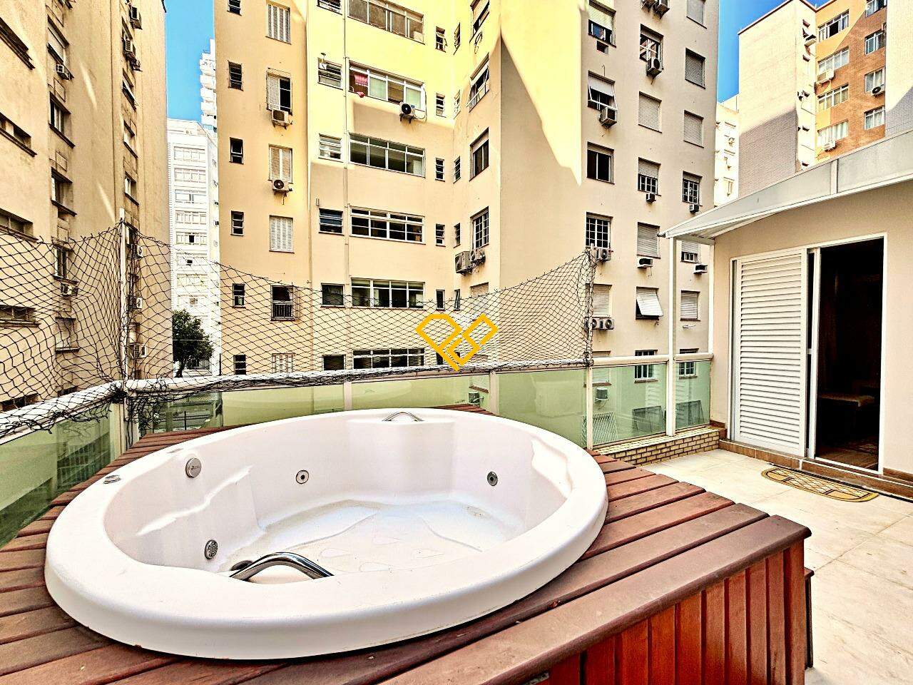 Garden à venda no Gonzaga: Área garden