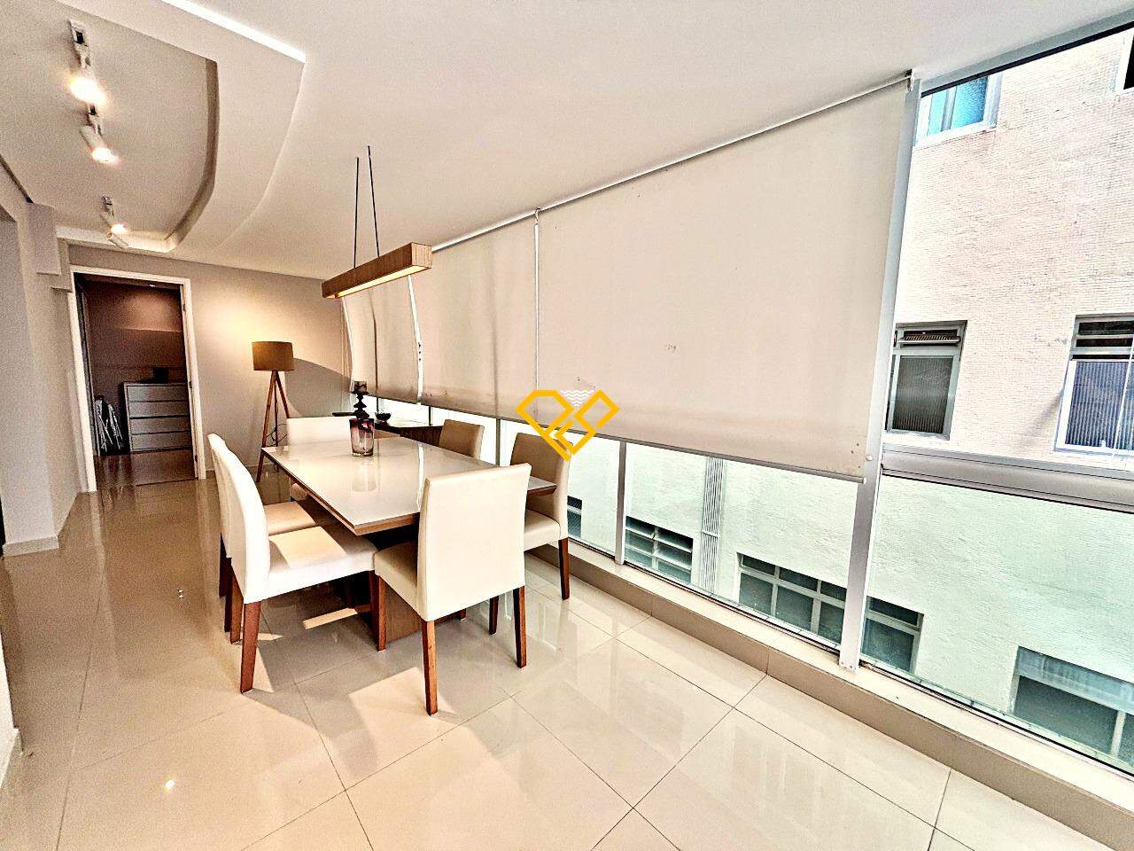 Garden à venda no Gonzaga: Varanda