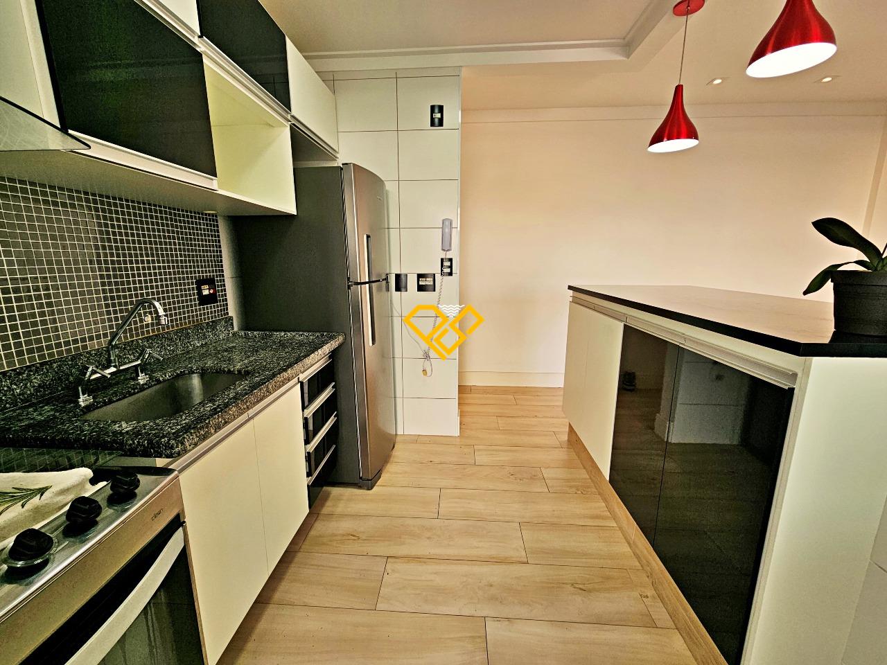 Apartamento à venda no Ponta da Praia: Cozinha