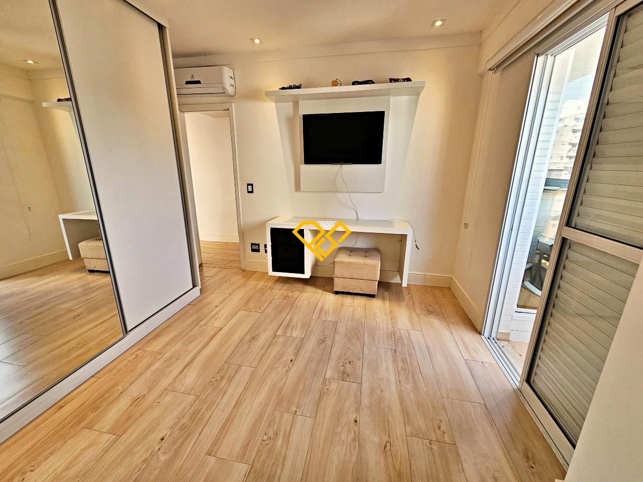 Apartamento à venda no Ponta da Praia: Dormitório