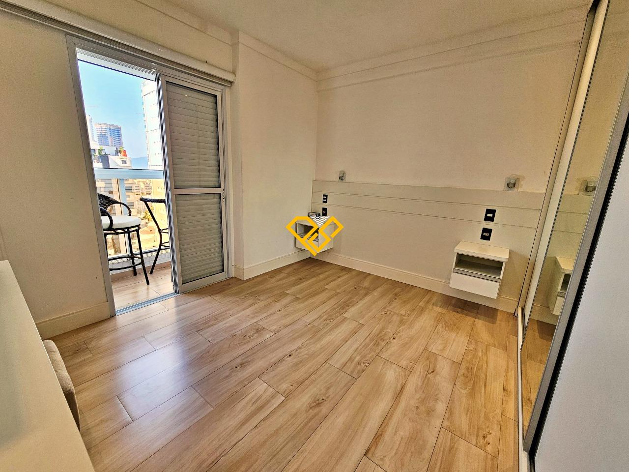 Apartamento à venda no Ponta da Praia: Dormitório