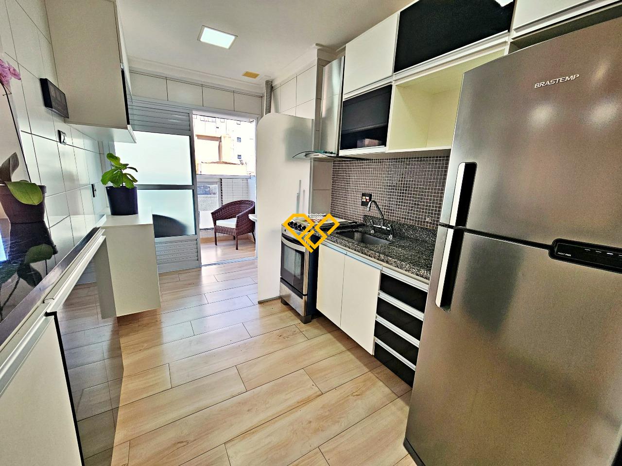 Apartamento à venda no Ponta da Praia: Cozinha