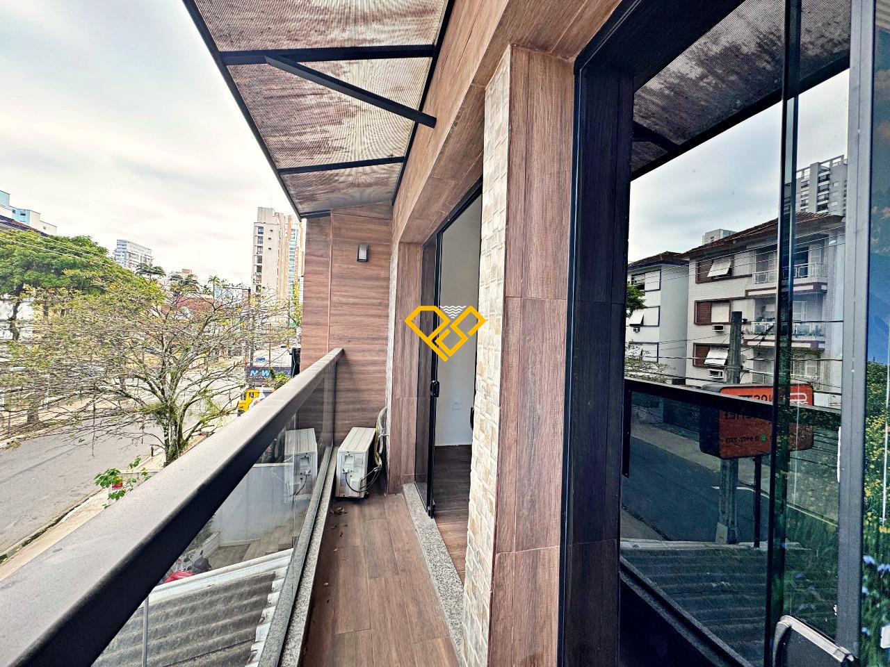 Sobrado à venda no Gonzaga: