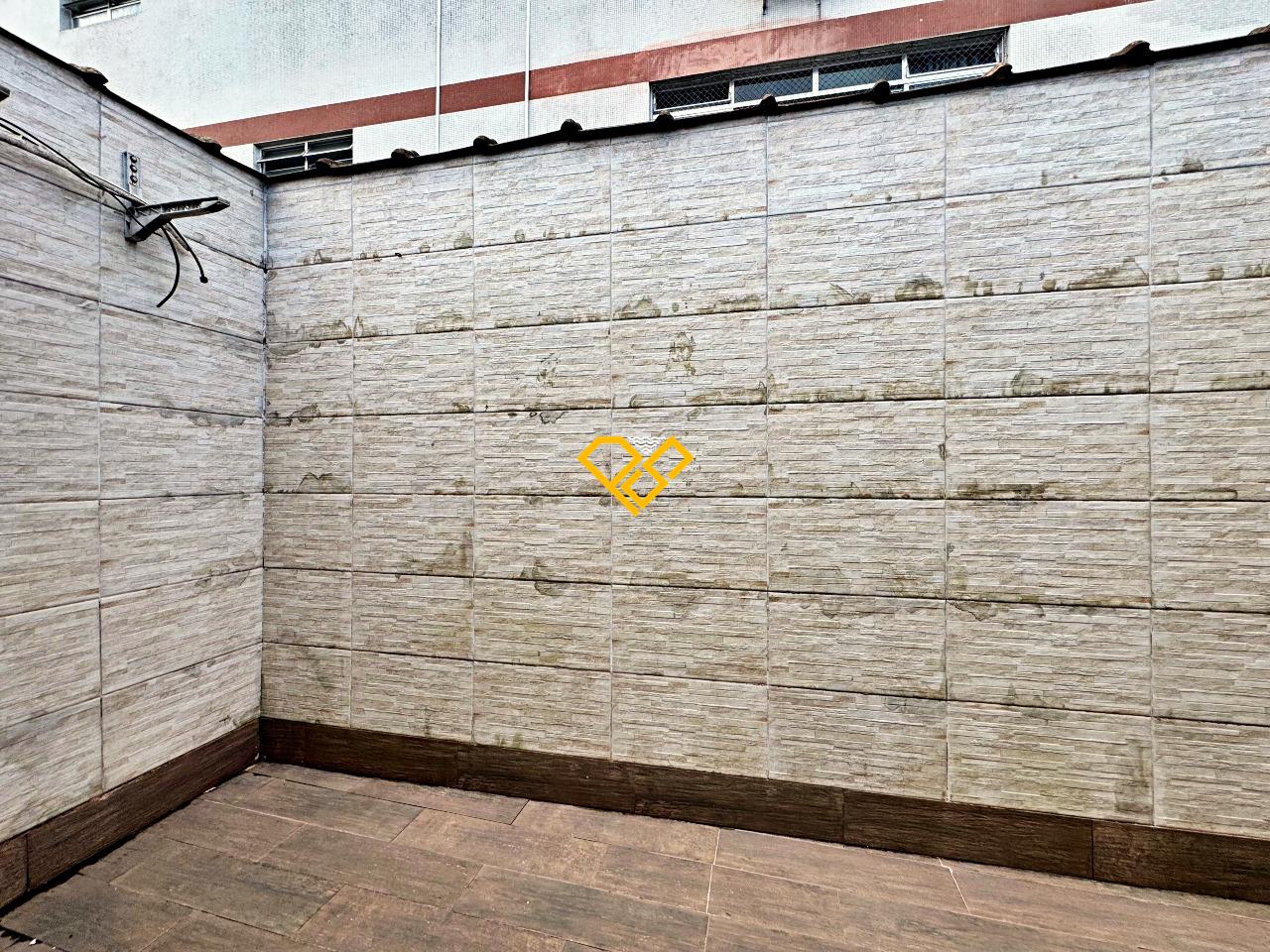 Sobrado à venda no Gonzaga: