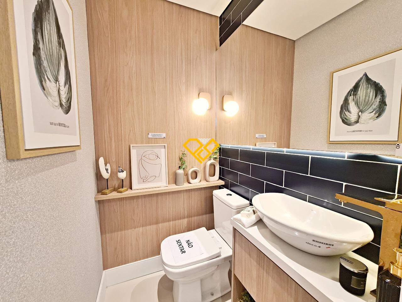 Apartamento à venda no Ponta da Praia: 