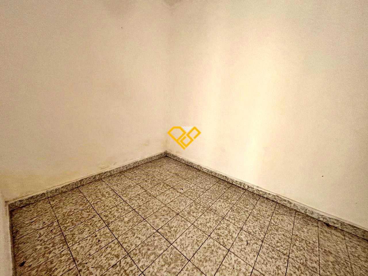 Sobrado à venda no Encruzilhada: 