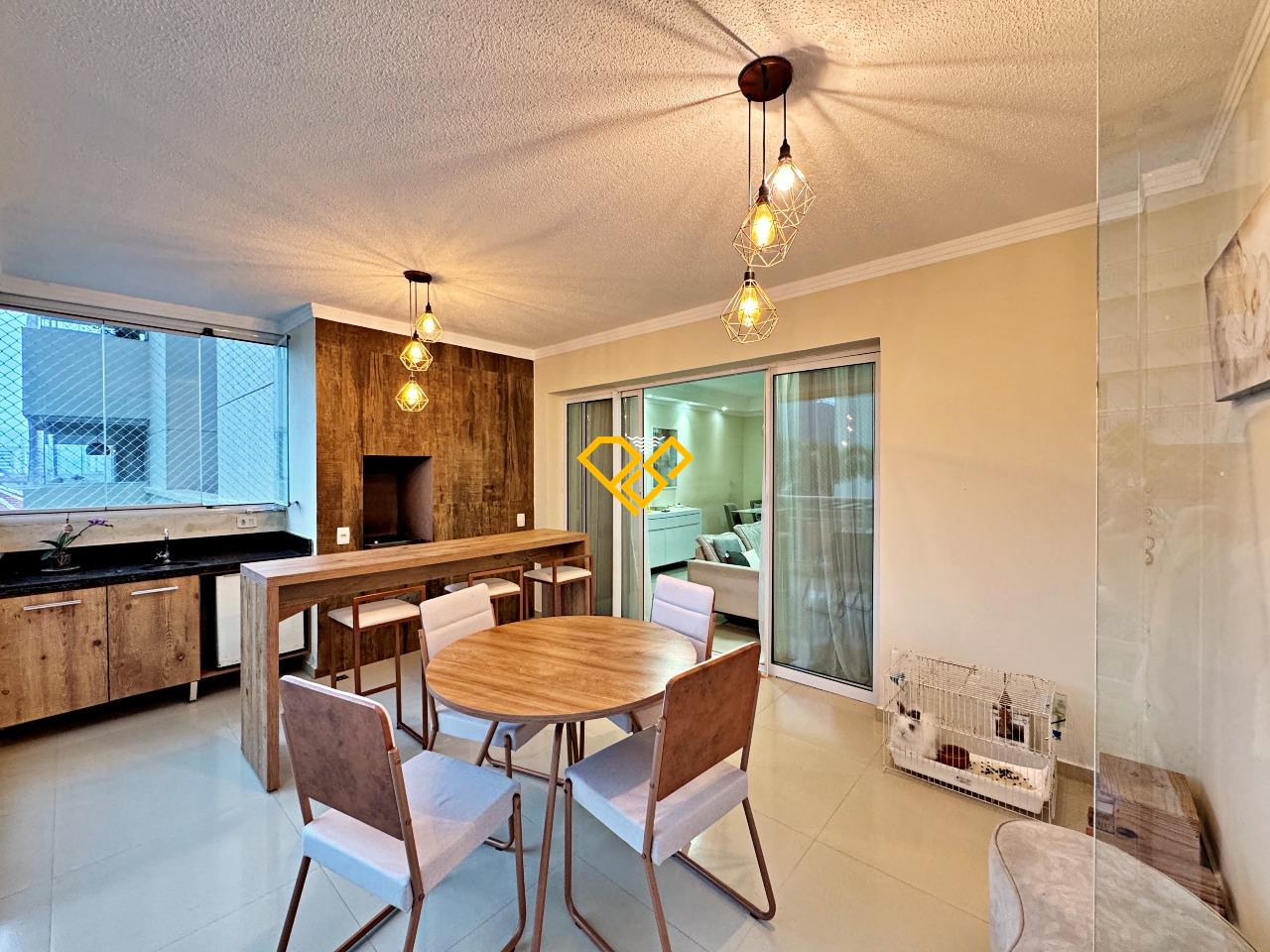 Apartamento à venda no Marapé: Varanda