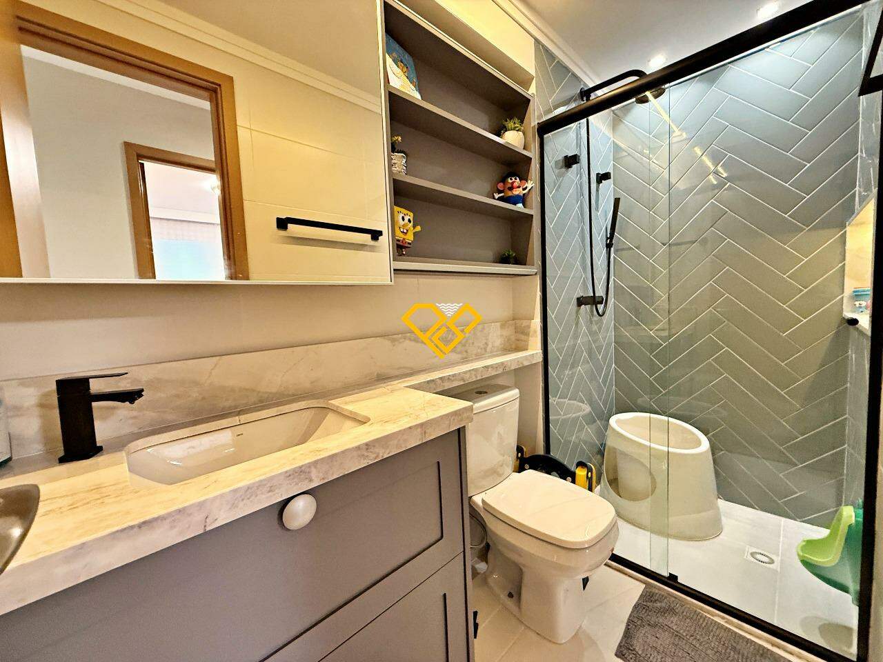 Apartamento à venda no Gonzaga: Wc social