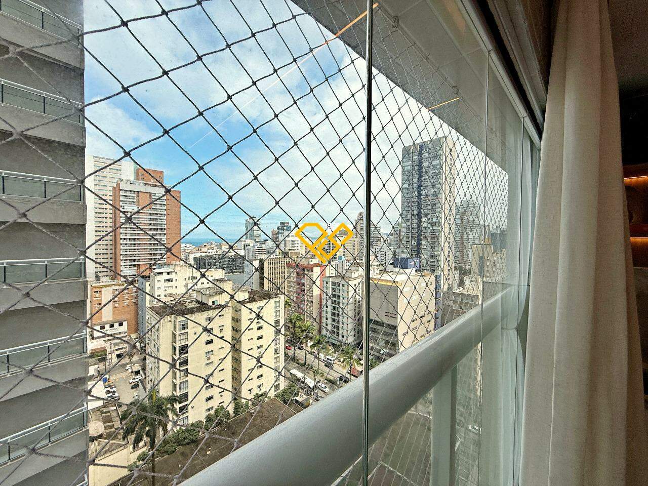 Apartamento à venda no Gonzaga: Dormitório 1 - suíte