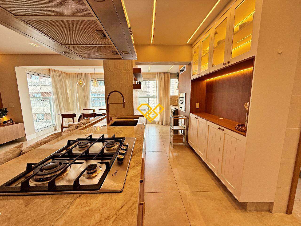 Apartamento à venda no Gonzaga: Cozinha