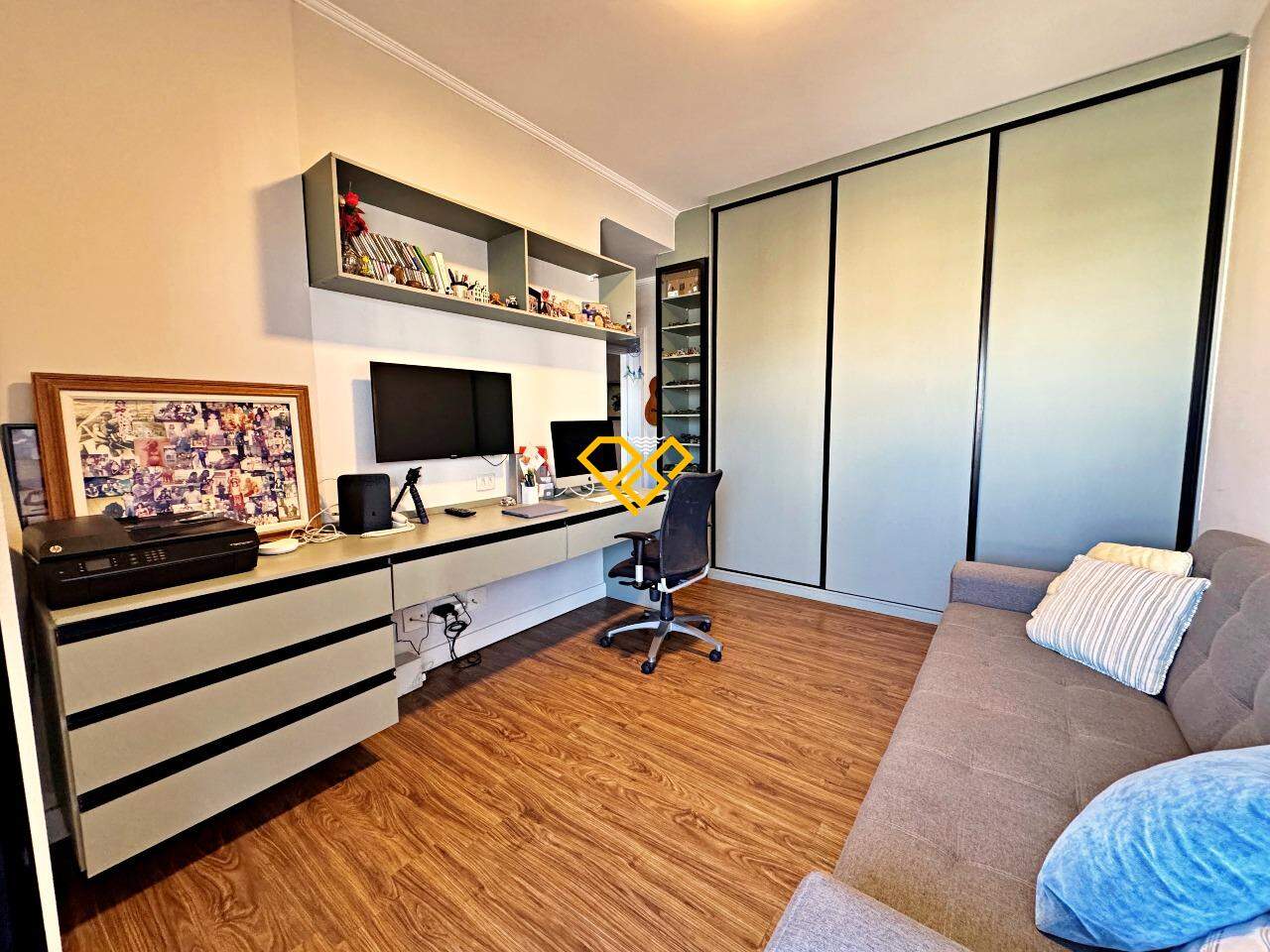 Apartamento à venda no Aparecida: Suíte 3