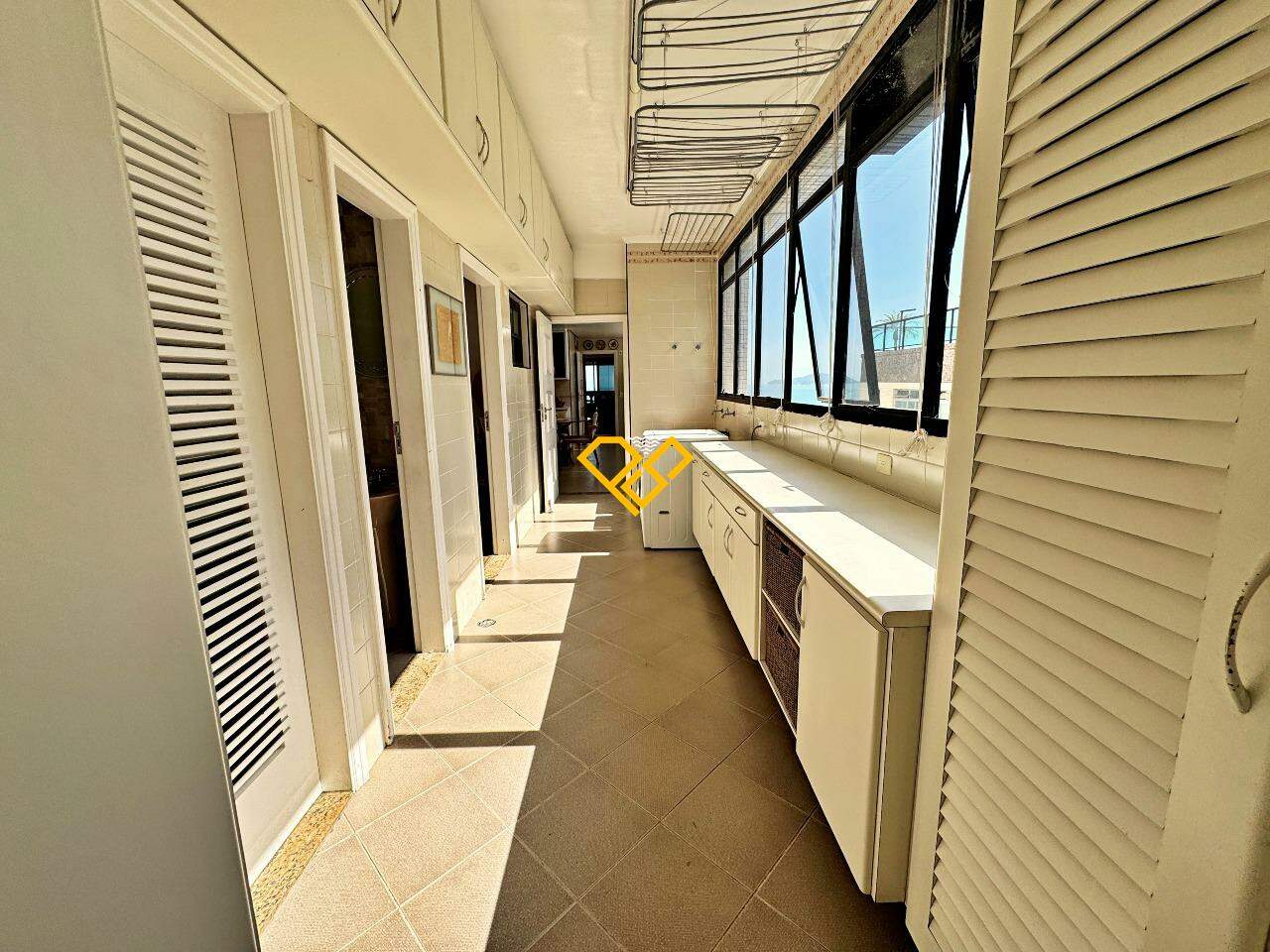Apartamento à venda no Aparecida: Área de serviço