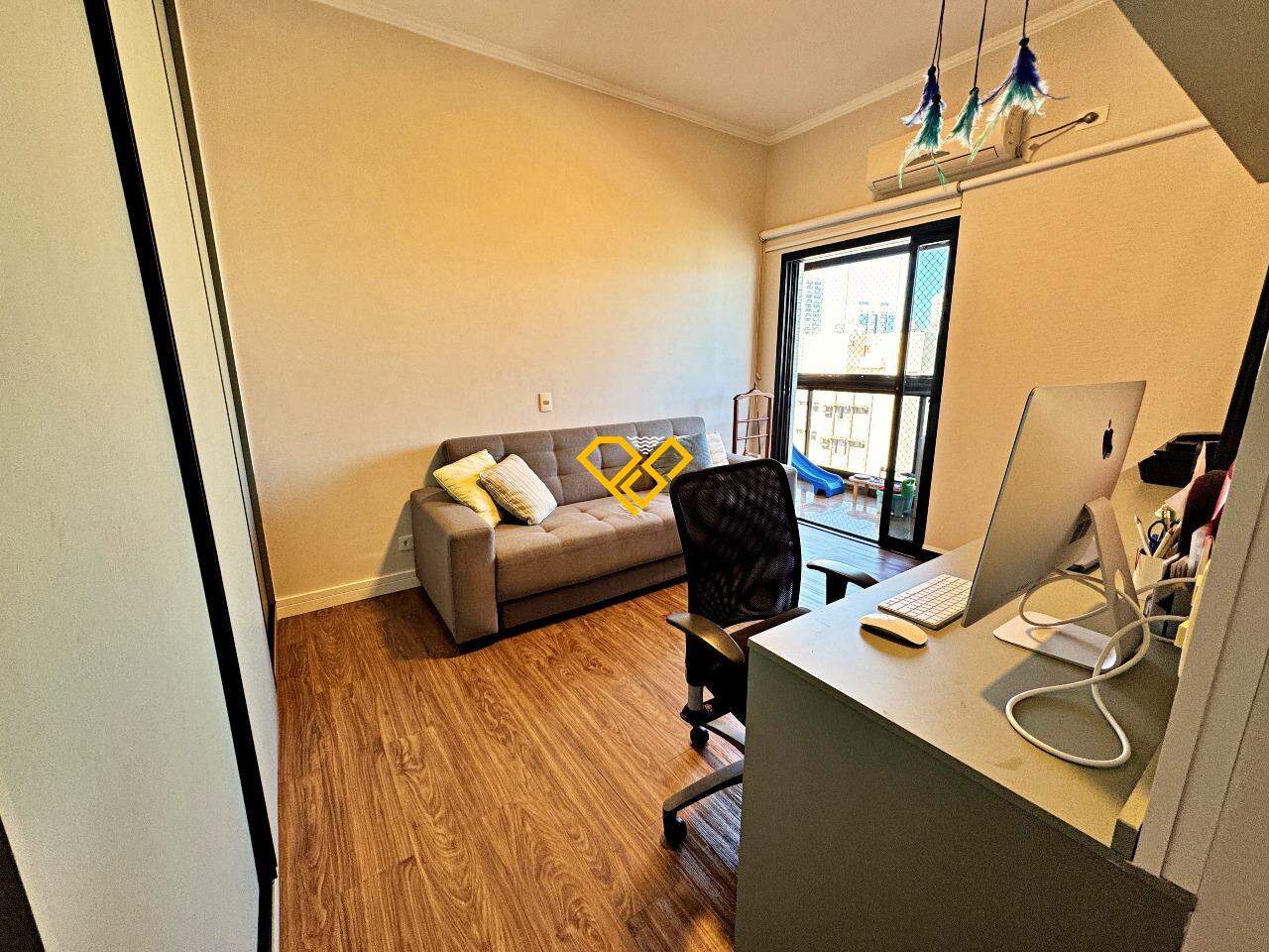 Apartamento à venda no Aparecida: Suíte 3