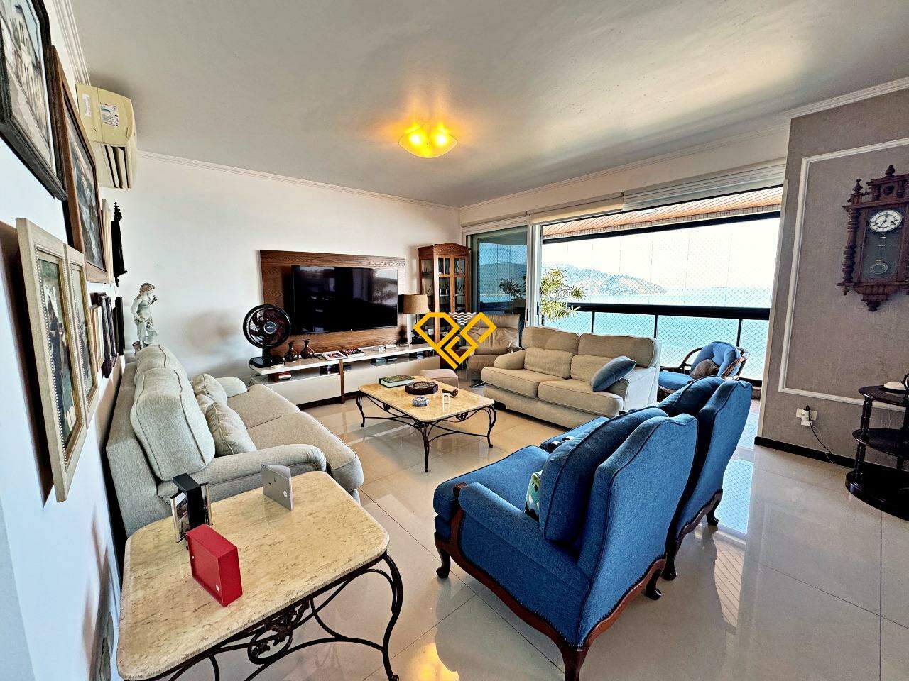 Apartamento à venda no Aparecida: Sala