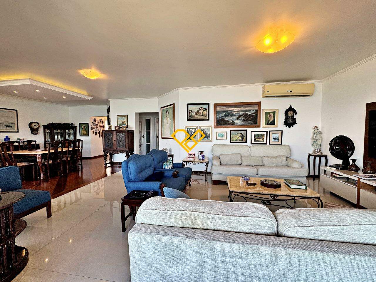 Apartamento à venda no Aparecida: Sala