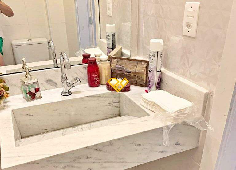 Apartamento à venda no Embaré: Lavabo