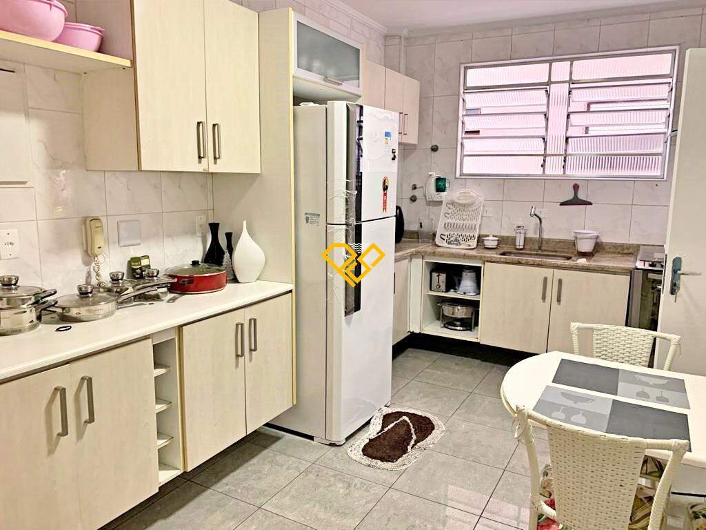 Apartamento à venda no Embaré: Cozinha