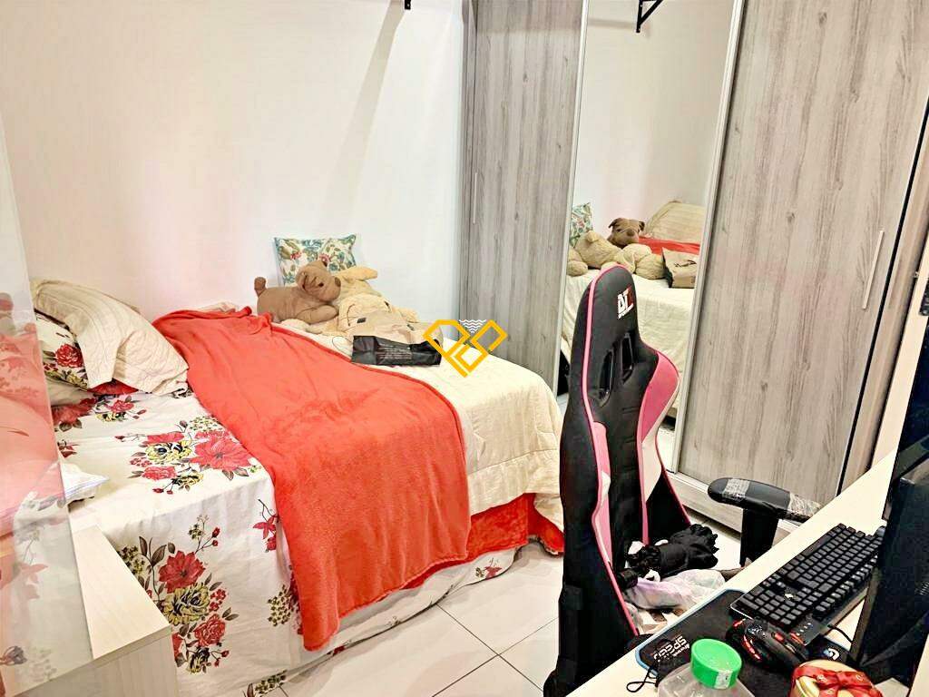 Apartamento à venda no Embaré: Suíte 3