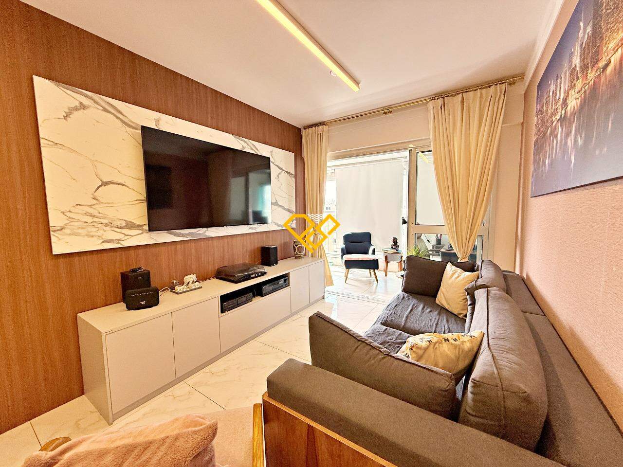Apartamento à venda no Gonzaga: Sala