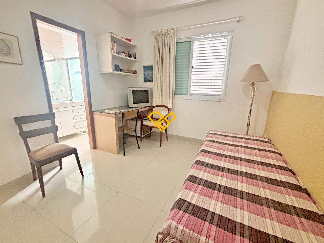 Apartamento à venda no Embaré: Suíte 3
