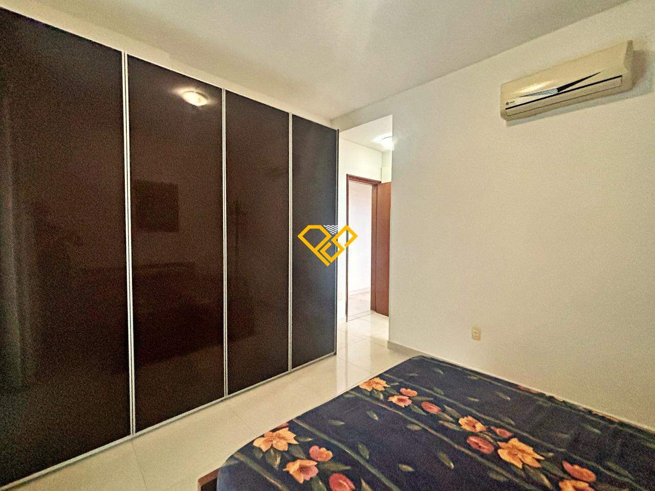 Apartamento à venda no Embaré: Suíte 1