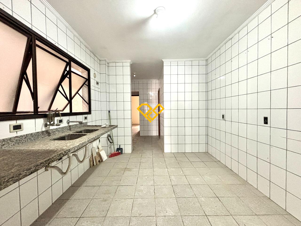 Apartamento à venda no Embaré: Cozinha