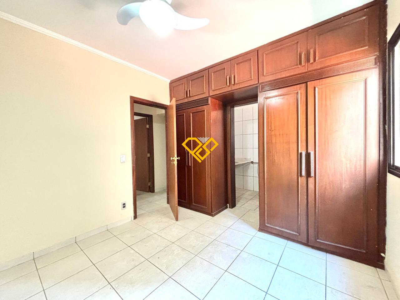 Apartamento à venda no Embaré: Suíte 1