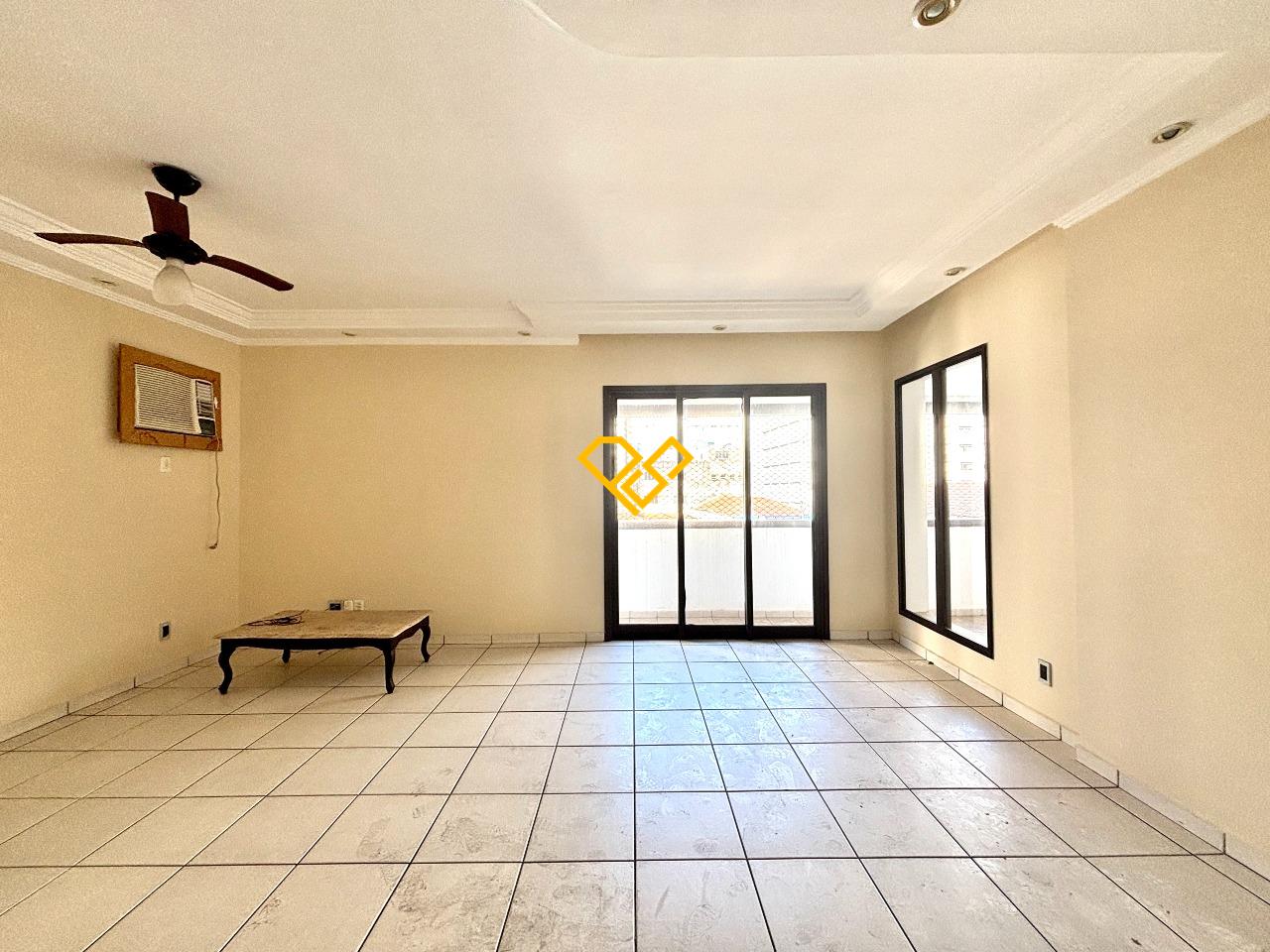 Apartamento à venda no Embaré: Sala