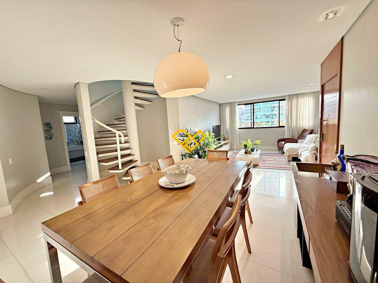 Cobertura à venda no Gonzaga: Sala