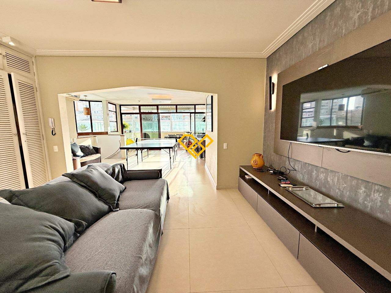 Cobertura à venda no Gonzaga: Sala piso superior