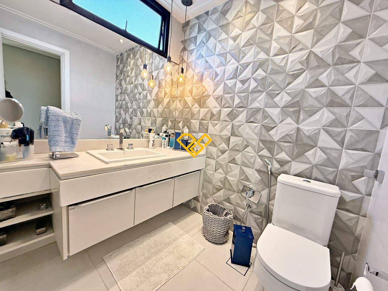 Cobertura à venda no Gonzaga: Wc suíte 2