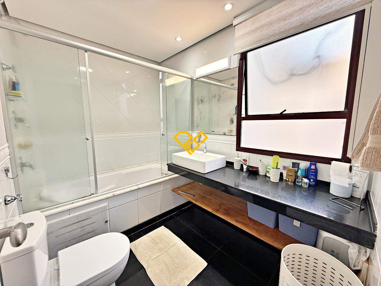 Cobertura à venda no Gonzaga: Wc suíte 1