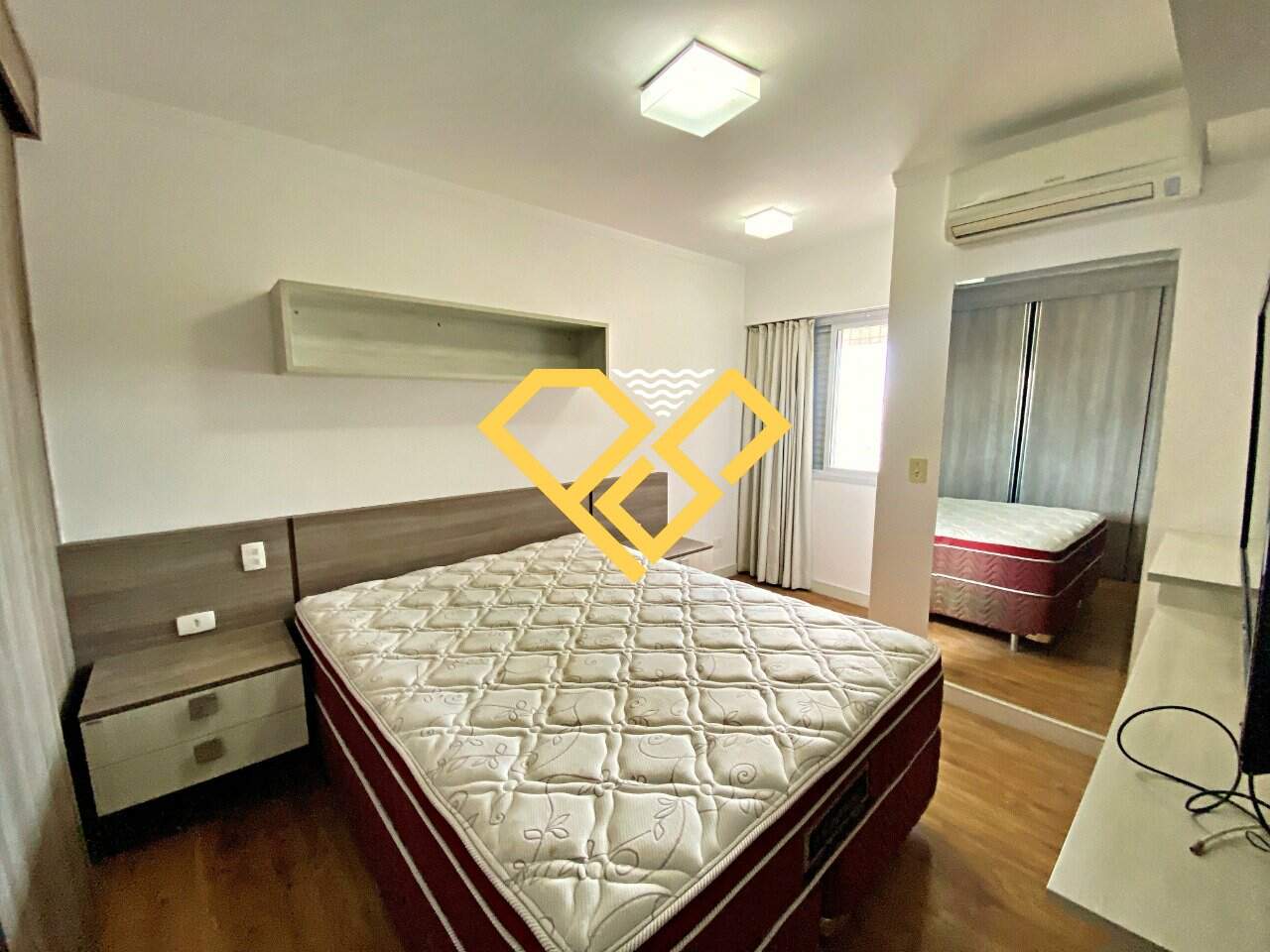 Apartamento à venda no Encruzilhada: SUÍTE