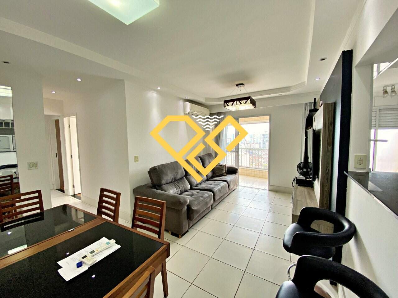 Apartamento à venda no Encruzilhada: SALA