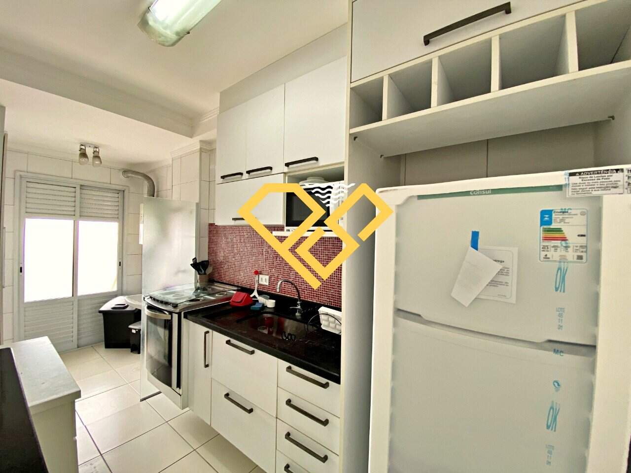 Apartamento à venda no Encruzilhada: COZINHA